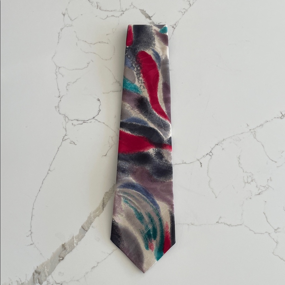 Towncraft Red and Gray Abstract Tie